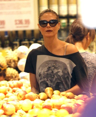 Heidi Klum's dark lips