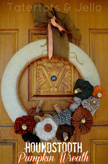 Houndstooth pumpkin wreath