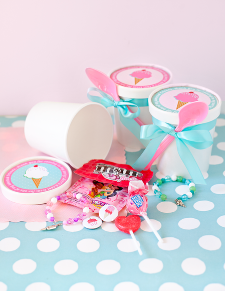 Ice cream party favors