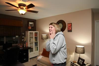 Kelly's reaction to her new room