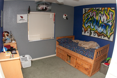 Zack's room, before