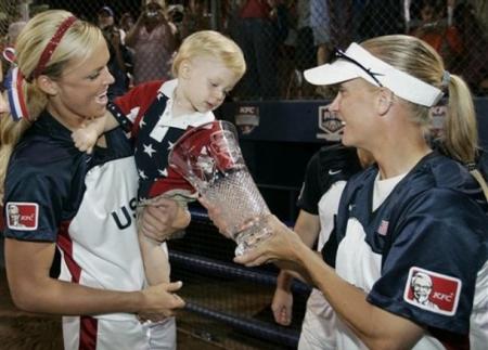 Jennifer Finch at the World Cup of Softball