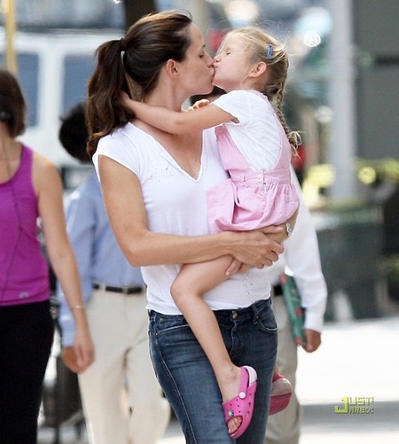 Jennifer Garner, Violet