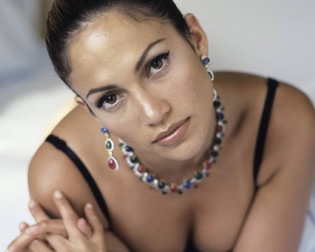 Jennifer Lopez elegant