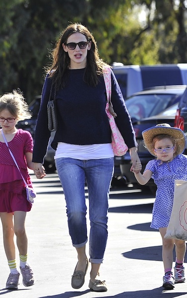 Casual mom style