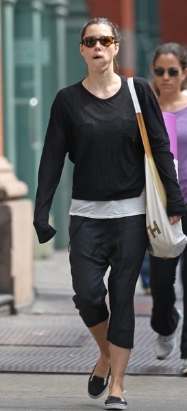 Jessica Biel's layered look