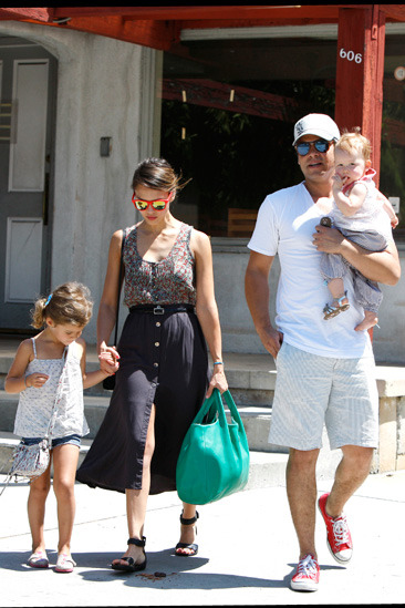 Jessica Alba &amp; family