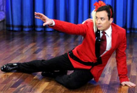 Jimmy Fallon Spoofs Kate Gosselin's "Paparazzi" Dance