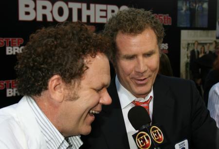 John C. Reilly and Will Ferrell talk to ET at the Step Brothers premiere