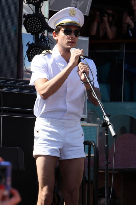 Mayer sailor