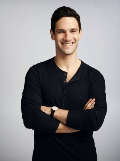 Dr. David Sawyer (Justin Bartha), The New Normal