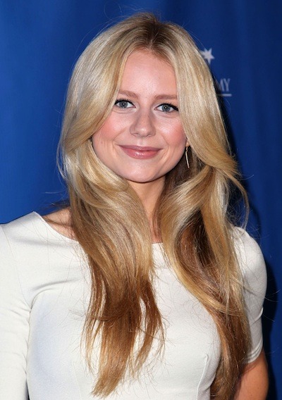Justine Lupe