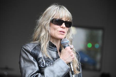 Karen Davidson addresses the crowd