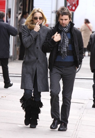 Kate Hudson in boots