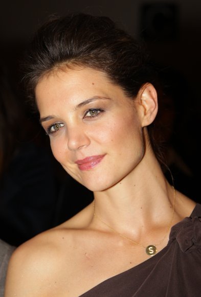 Poofy updo for square faces