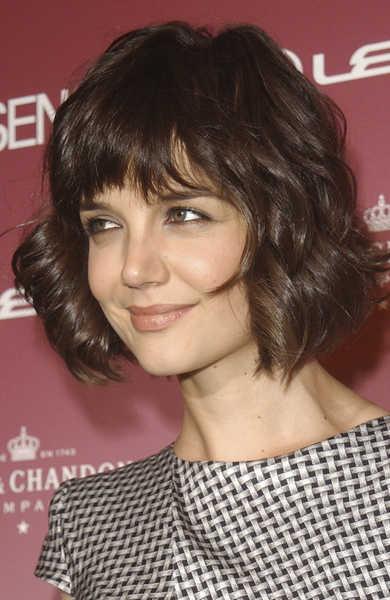 short layered hairstyle. Katie Holmes Short Layered