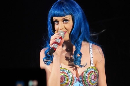 Candy costumes set the star apart