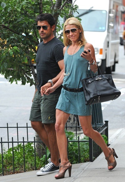 Kelly Ripa in blue mini dress