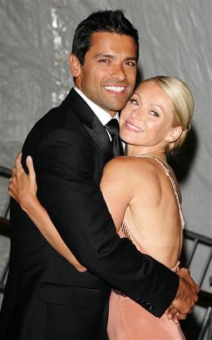 Kelly and Mark cuddle up