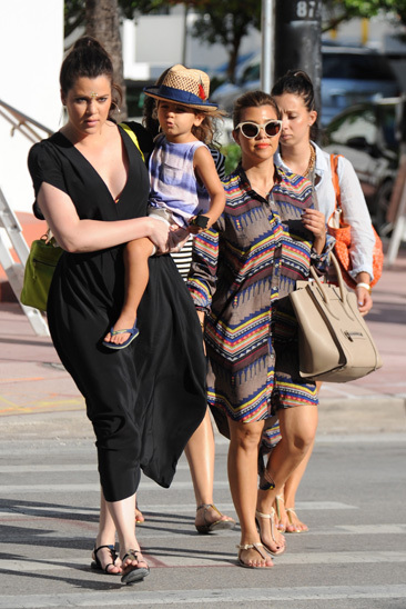 Khloe &amp; Kourtney