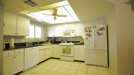 Kitchen - Before