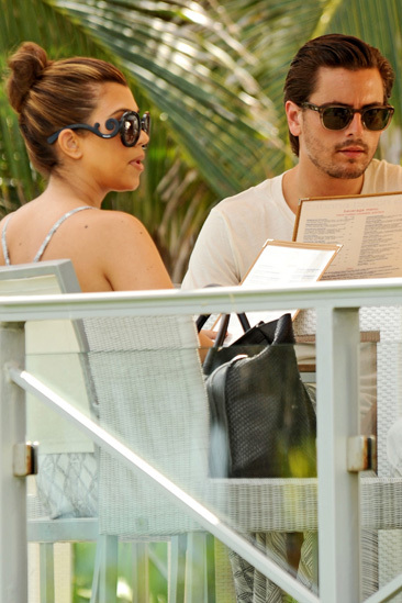 Kourtney Kardashian &amp; Scott Disick