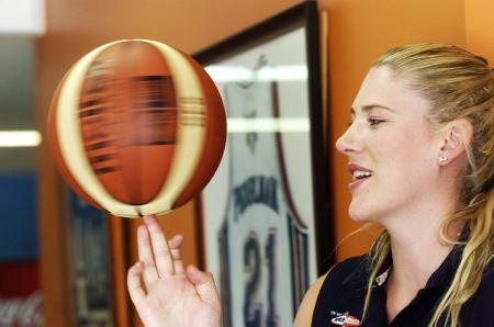 Lauren Jackson Spinning a Basketball