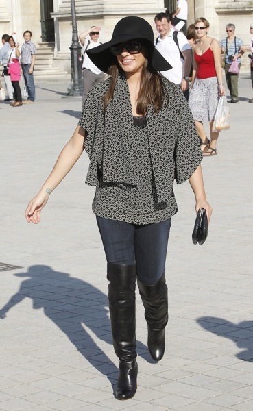 Lea Michele in a floppy hat