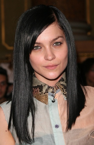 Leigh Lezark