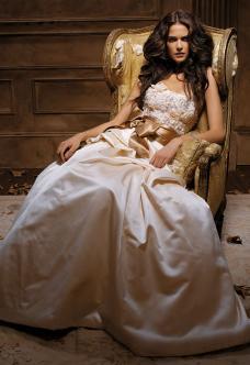 Monique Lhuillier 