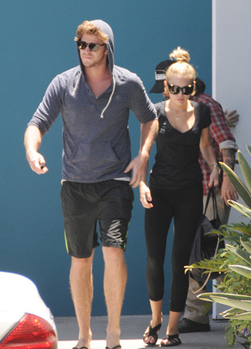 Miley Cyrus &amp; Liam Hemsworth