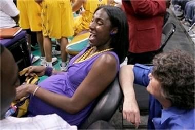 Lisa Leslie Pregnant and Laughing