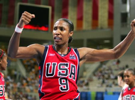 Lisa Leslie Playing for Team USA