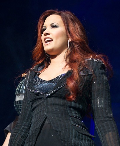 Demi Lovato in sequins