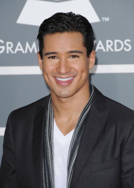 Mario Lopez Grammys