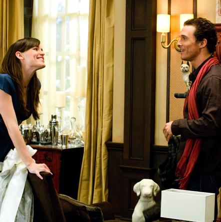 Jennifer Garner smiling at Matthew McConaughey.