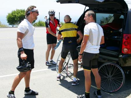 Matthew McConaughey and Lance Armstrong get ready to ride