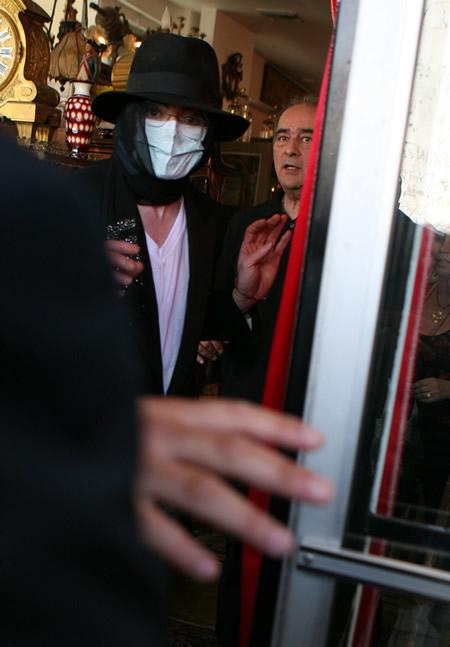 Michael Jackson dead