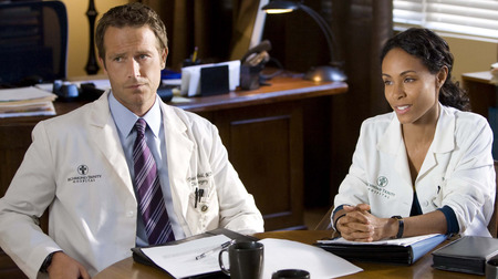 Michael Vartan and Jada Pinkett-Smith on Hawthorne