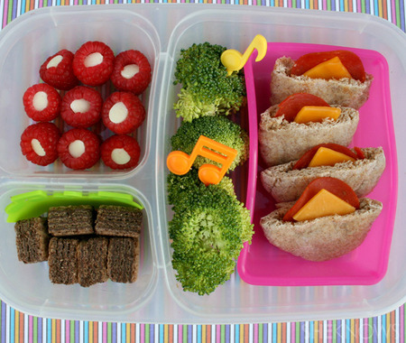 Mini Pita Pockets bento box lunch