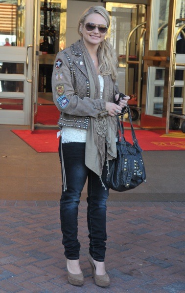Miranda Lambert in studded jacket