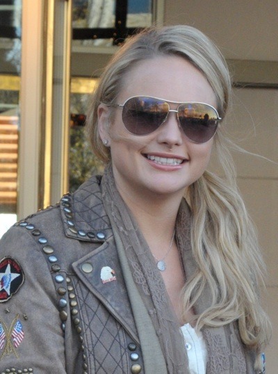 Miranda Lambert in aviators