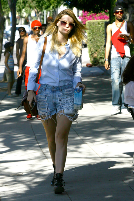 Mischa Barton
