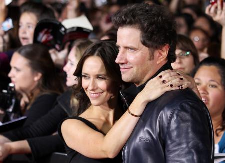 Jennifer Love-Hewitt and Jamie Kennedy