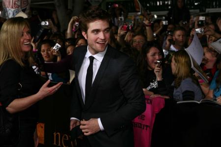 Robert Pattinson and fans