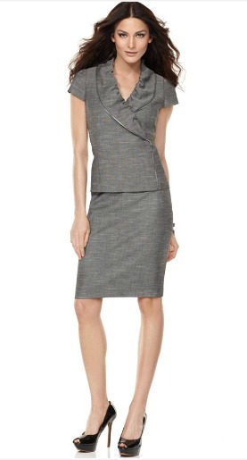 Short sleeve ruffle collared skirt suit.