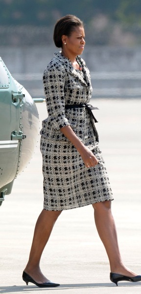 Michelle Obama with black leather belt