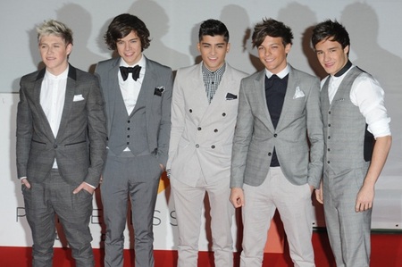 British boy band One Direction looking suave 