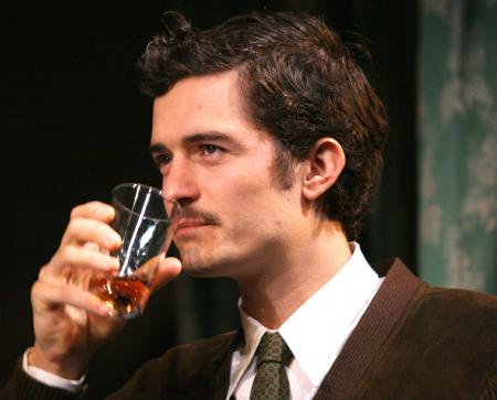 Orlando Bloom play