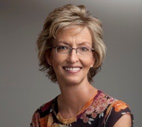 Paula De Long